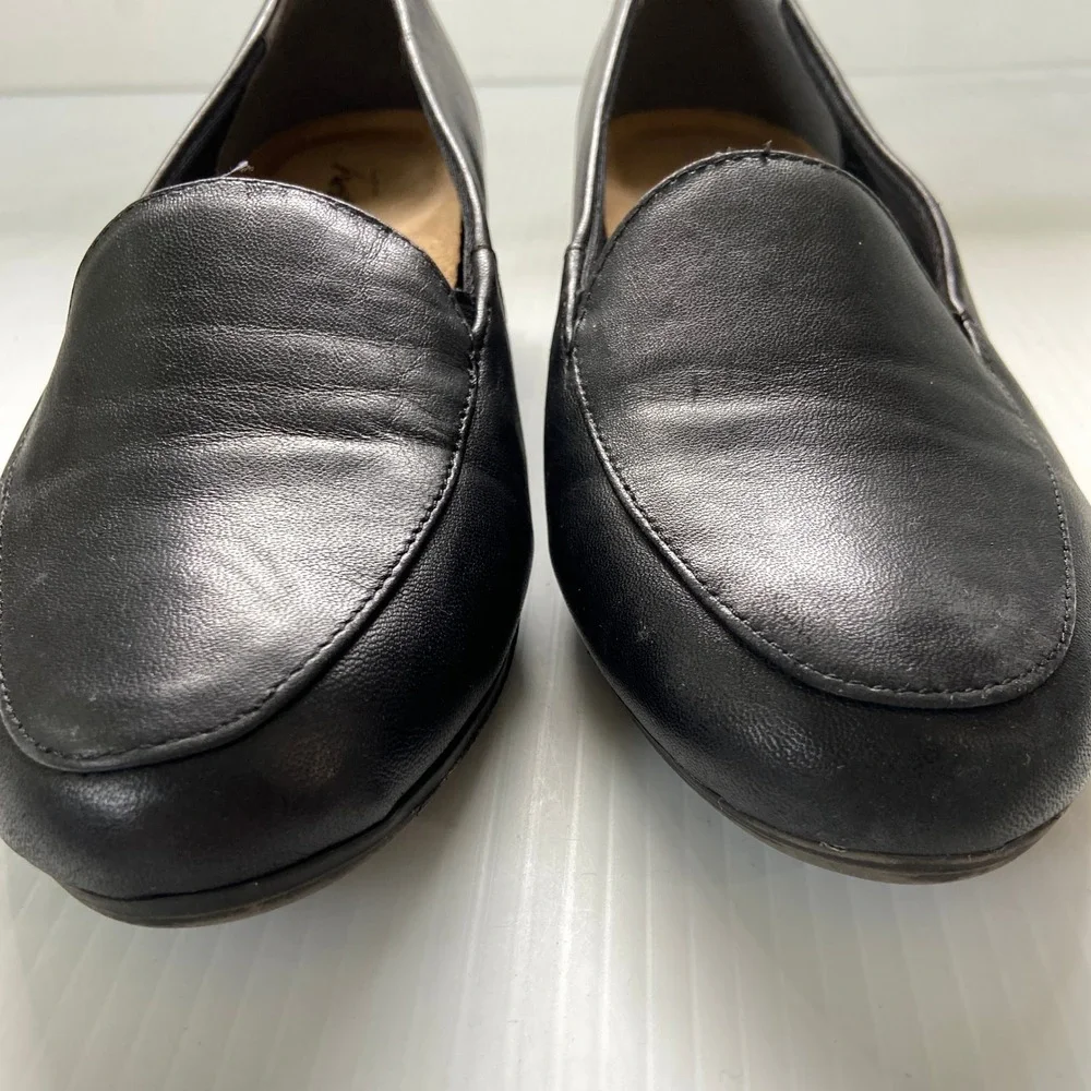 Trotters Monarch Black Leather Loafers‎ Womens 9.5 Wide